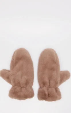 PrettyLittleThing Scarves & Gloves*Faux Fur Soft Mittens