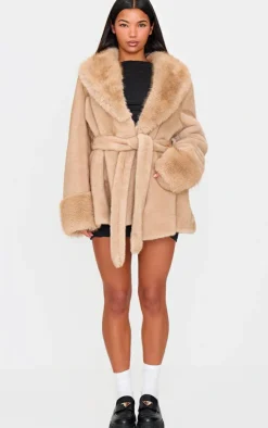 PrettyLittleThing Faux Fur Coats*Plush Faux Fur Self Tie Coat