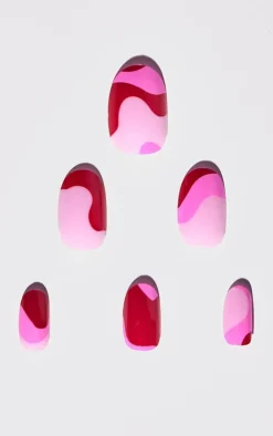 PrettyLittleThing Nails*Nails Inc Give Me A Swirl Press On Nails