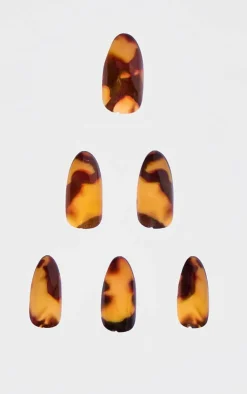 PrettyLittleThing Nails*Nails Inc Shellfie Ready Press On Nails