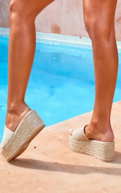PrettyLittleThing Mules*Espadrille Mule Flatform Sandal