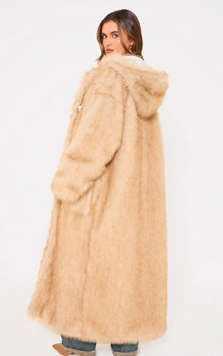 PrettyLittleThing Faux Fur Coats*Ombre Tip Hooded Faux Fur Maxi Coat