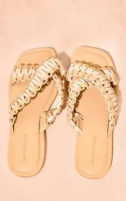 PrettyLittleThing Flat Sandals*Real Leather Woven Strap Detail Flat Sandals