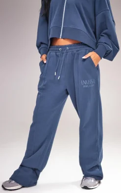 PrettyLittleThing Christmas Shop*Premium Oversized Pintuck Wide Leg Sweatpants