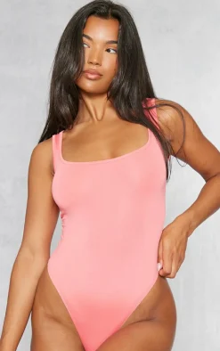 PrettyLittleThing Basic Tops*Basic Slinky Scoop Neck Bodysuit