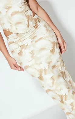 Sale PrettyLittleThing Abstract Print Woven Low Rise Midaxi Skirt Nude
