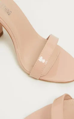 PrettyLittleThing High Heels*Ankle Strap Block Heel