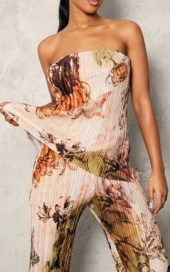 Sale PrettyLittleThing Floral Plisse Longline Bandeau Top Nude