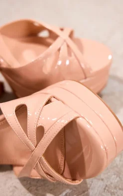PrettyLittleThing High Heels*Patent Cut Out Strap Double Platform High Heeled Sandals