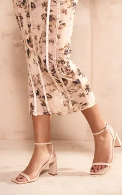 PrettyLittleThing High Heels*Pu Square Toe Barely There Block High Heeled Sandals