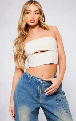 PrettyLittleThing Sleeveless Tops*Stretch Woven Twist Front Crop Top