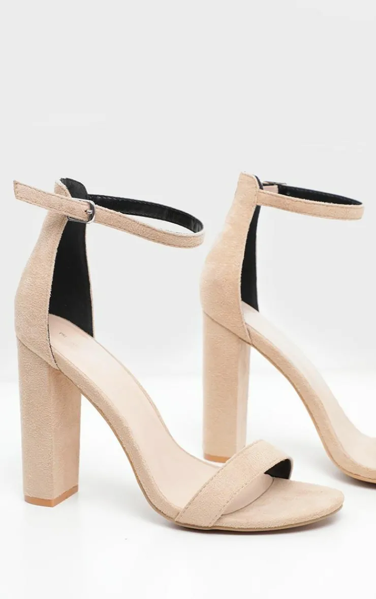 PrettyLittleThing Wide Fit Sandals*Wide Fit Block Heeled Sandals