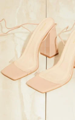 PrettyLittleThing Wide Fit Sandals*Wide Fit Patent Pu Clear Strap Block Heel Sandals