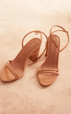 PrettyLittleThing Wide Fit Sandals*Wide Fit PU Round Toe Barely There Block High Heeled Sandals