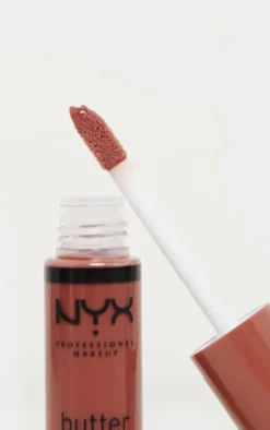 PrettyLittleThing Lip Gloss*NYX PMU Butter Gloss Praline