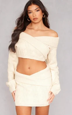 PrettyLittleThing Folodver Detail V Front Mini Skirt Oatmeal