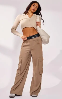 PrettyLittleThing Knitted Tops*Rib Knit Zip Up Cropped Top