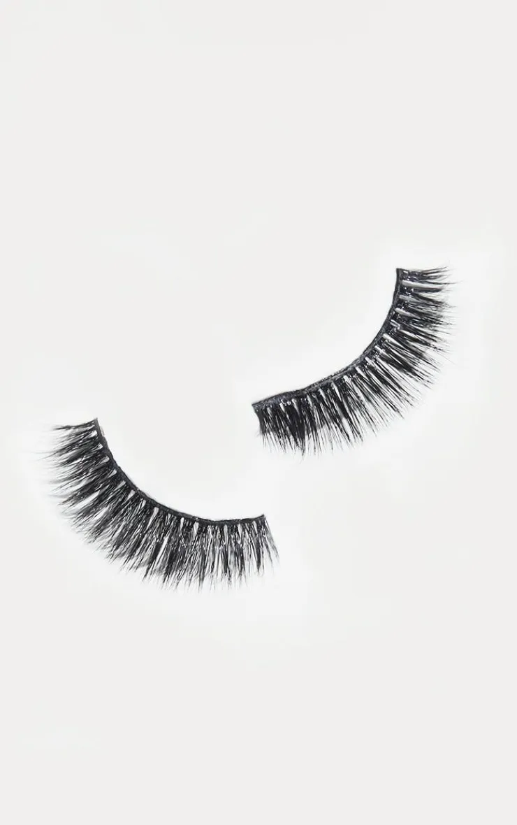 PrettyLittleThing False Eyelashes*Oh My Lash Girl Boss Eyelashes