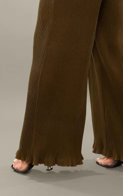Hot PrettyLittleThing Chiffon Plisse Oversized Wide Leg Pants Olive