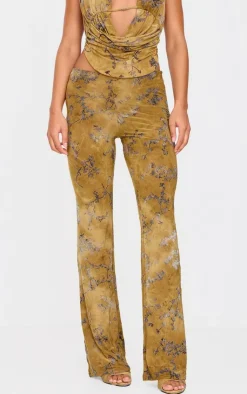 Outlet PrettyLittleThing Floral Print Devore Slim Flare Pants Olive