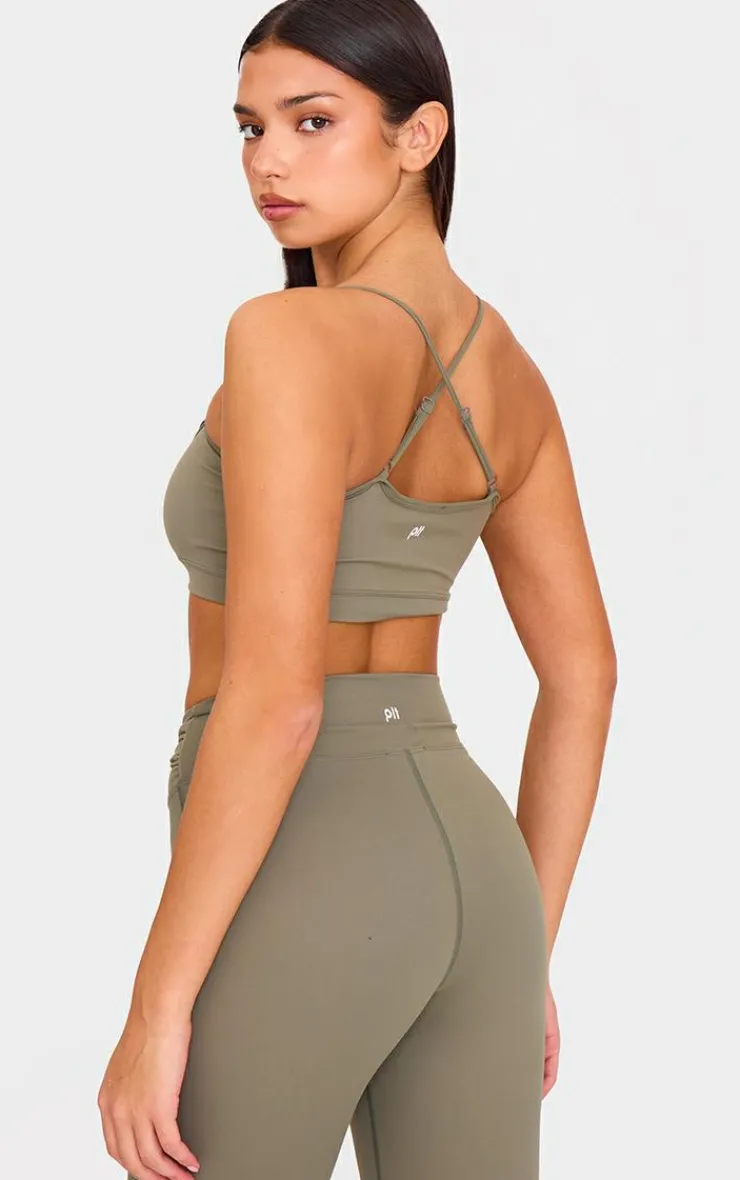 PrettyLittleThing Sports Bras*Sculpt Strappy Dip Sports Bra