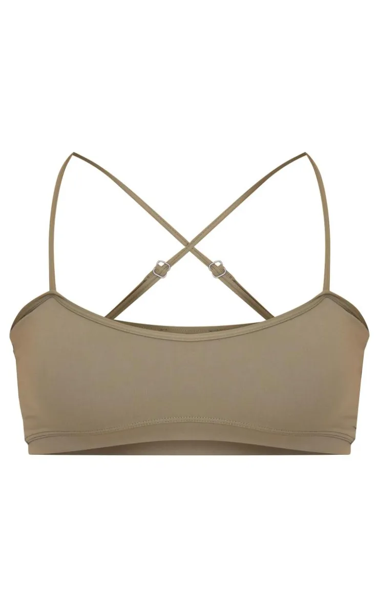 PrettyLittleThing Sports Bras*Sculpt Strappy Dip Sports Bra