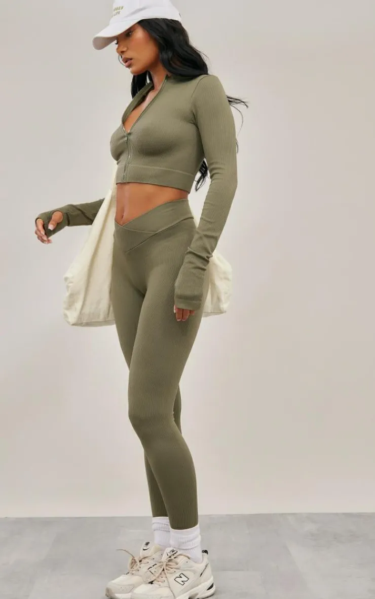 PrettyLittleThing Athletic Jackets*Seamless Seam Detail Cropped Sports Jacket