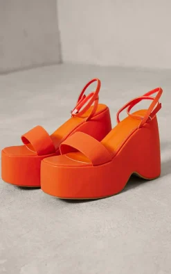 PrettyLittleThing Statement Heels*PU Round Toe Wedge Platform Sandals