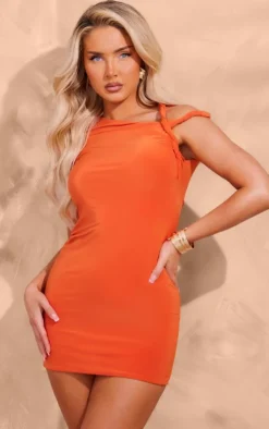 Slinky Twist Shoulder Bodycon Dress-PrettyLittleThing Hot