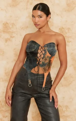 PrettyLittleThing Corsets*Textured Lace Up Suspender Detail Corset Top