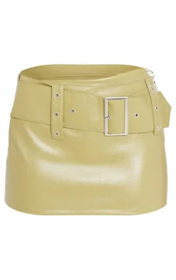 PrettyLittleThing Christmas Day Outfits*Faux Leather Belted Low Rise Micro Mini Skirt