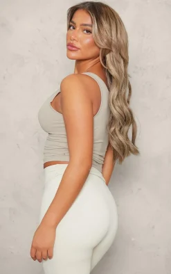 PrettyLittleThing Snatched*Snatched Sculpt Scoop Vest