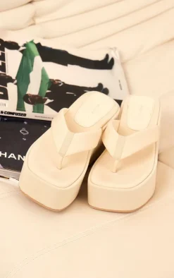 PrettyLittleThing Flatform Sandals*Stretch Lycra Square Toe Thong Flatform Sandals