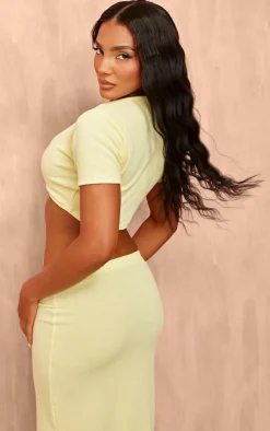 Discount PrettyLittleThing Textured Jersey Tie Front Short Sleeve Crop Top Pale Yellow