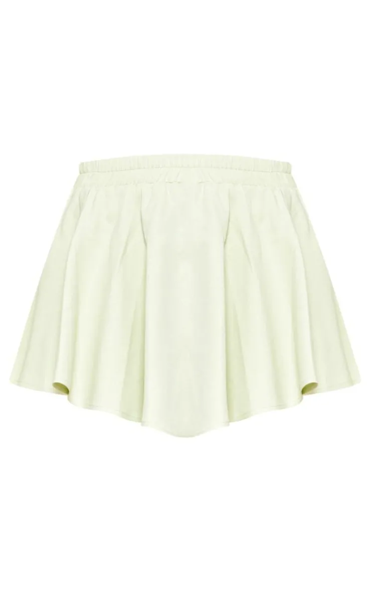Sale PrettyLittleThing Woven Floaty Shorts Pastel Green