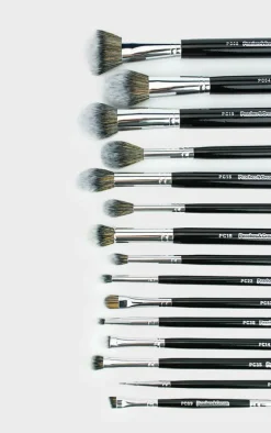 PrettyLittleThing Makeup Brushes & Tools*Peaches & Cream 15 Piece Makeup Brush Set