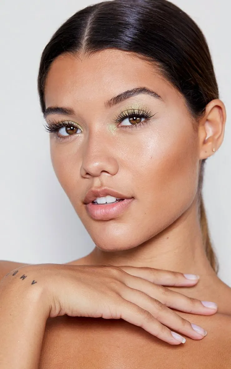 PrettyLittleThing Eyeshadow*Peaches & Cream Loose Eyeshadow Pigment