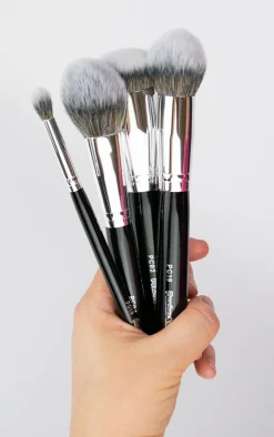 PrettyLittleThing Makeup Brushes & Tools*Peaches & Cream No 19 Foundation Brush