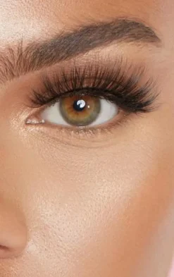 PrettyLittleThing False Eyelashes*Peaches & Cream NO 31 False Eyelashes
