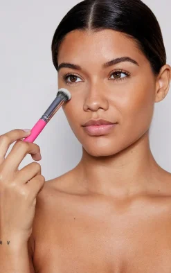PrettyLittleThing Makeup Brushes & Tools*Peaches & Cream PC29 Dense Highlighting Brush
