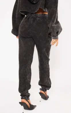 PrettyLittleThing Black Sweatsuits*Petite Acid Wash Seam Detail Cuffed Sweatpants