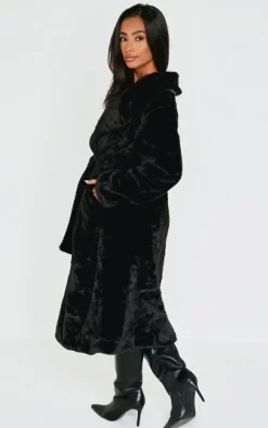 PrettyLittleThing Faux Fur Coats*Petite Belted Faux Fur Coat