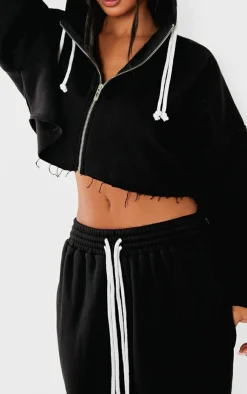 PrettyLittleThing Black Sweatsuits*Petite Contrast Drawstring Cropped Zip Up Hoodie