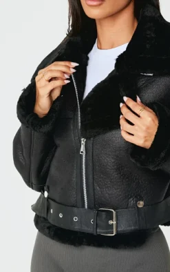 PrettyLittleThing Aviator Jackets*Petite Faux Leather Aviator Jacket