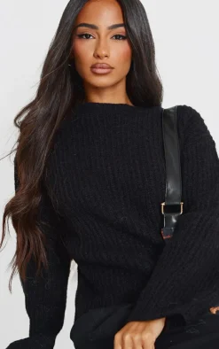 PrettyLittleThing Oversized Sweaters*Petite Oversized Fluffy Knitted Sweater