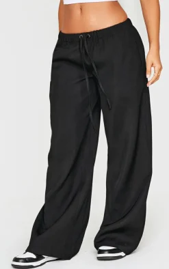 PrettyLittleThing Christmas Shop*Petite Premium Woven Drawstring Waistband Low Rise Pants