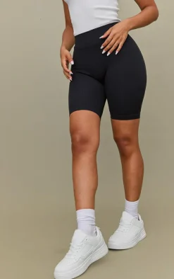 PrettyLittleThing Snatched*Petite Structured Snatched Rib Bike Shorts
