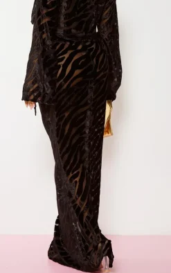 Outlet PrettyLittleThing Petite Zerba Print Devore Maxi Skirt Black