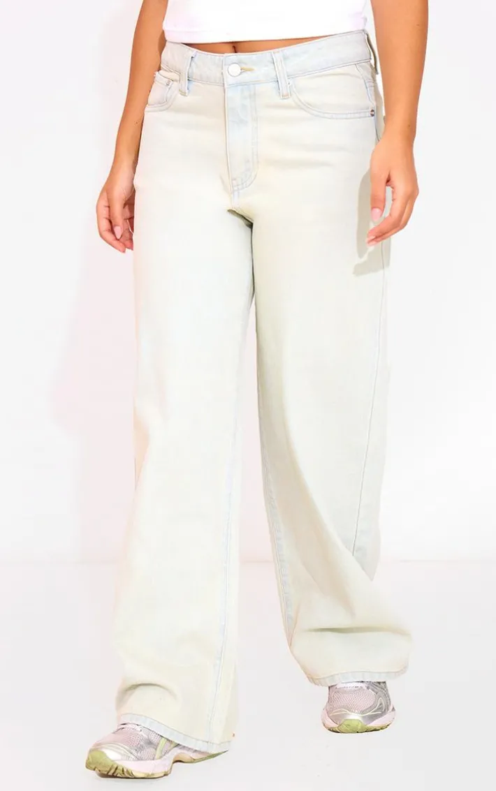 Petite Bleach Wash Denim Straight Leg Jeans