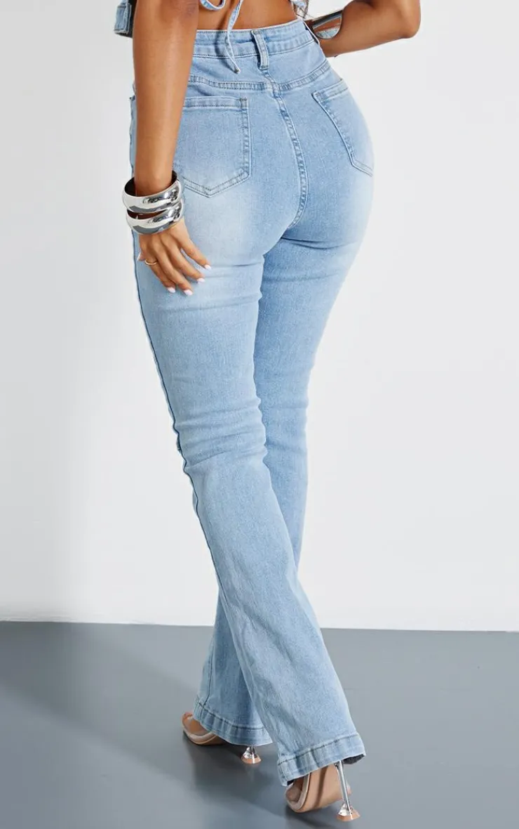 New PrettyLittleThing Petite Denim Fitted Flared Jeans Bleach Wash